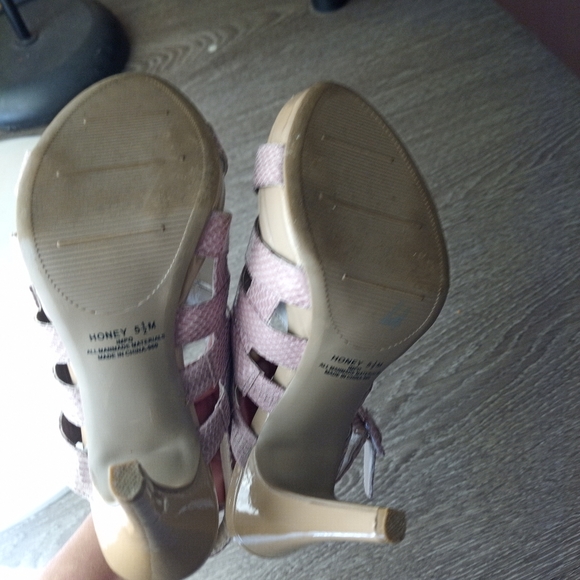 🔥 3 for 10🔥Pencil heel slippers - Picture 2 of 3